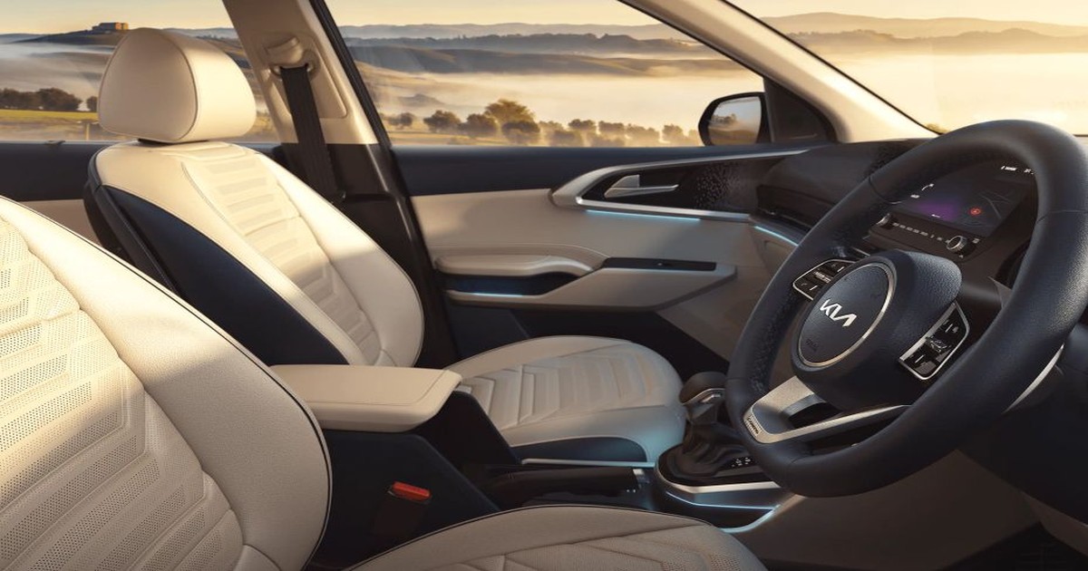 फैमिली कार: Kia Carens के 6000 KM का असली सच, क्या यह वाकई बेस्ट है?